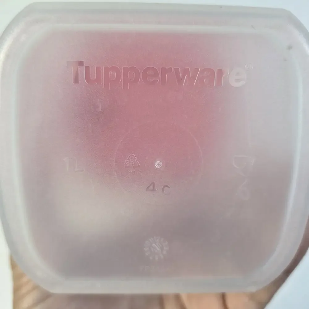 Tupperware Slim Line Pitchers 1 Qt Red Flip Top Spout Lids Set of 2